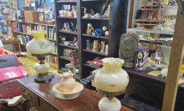 Dakota Plains Antiques & Collectibles